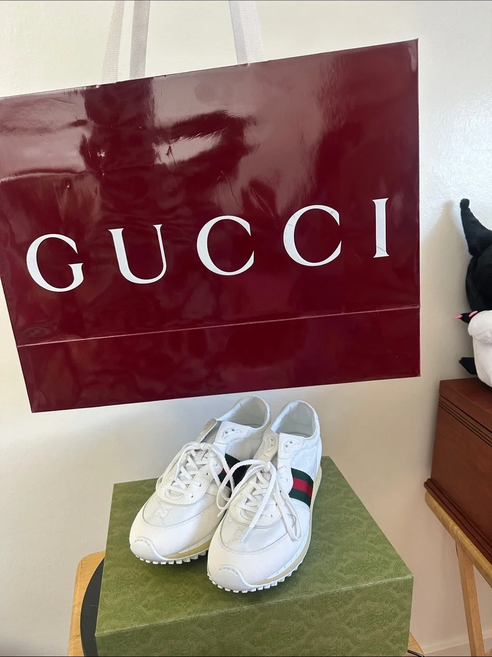White Gucci Sneakers with Green & Red Stripe